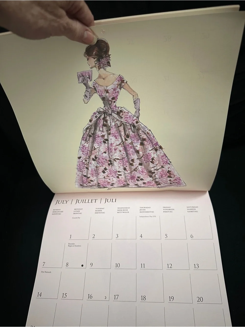 2013 Barbie Collectible Calendar Robert Best Fashion Model Art Great Condition